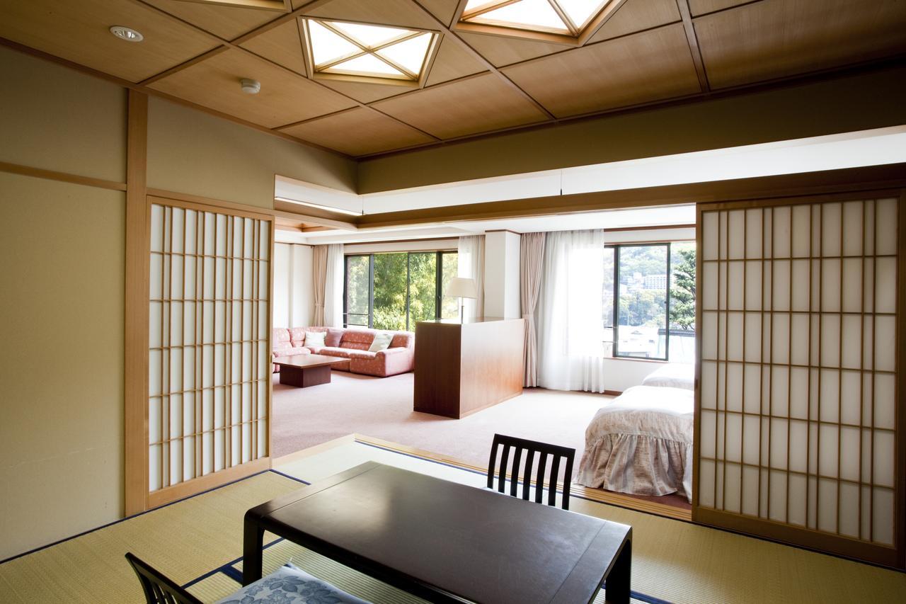 Shiki Resort Shion Atami Atami  Exterior photo